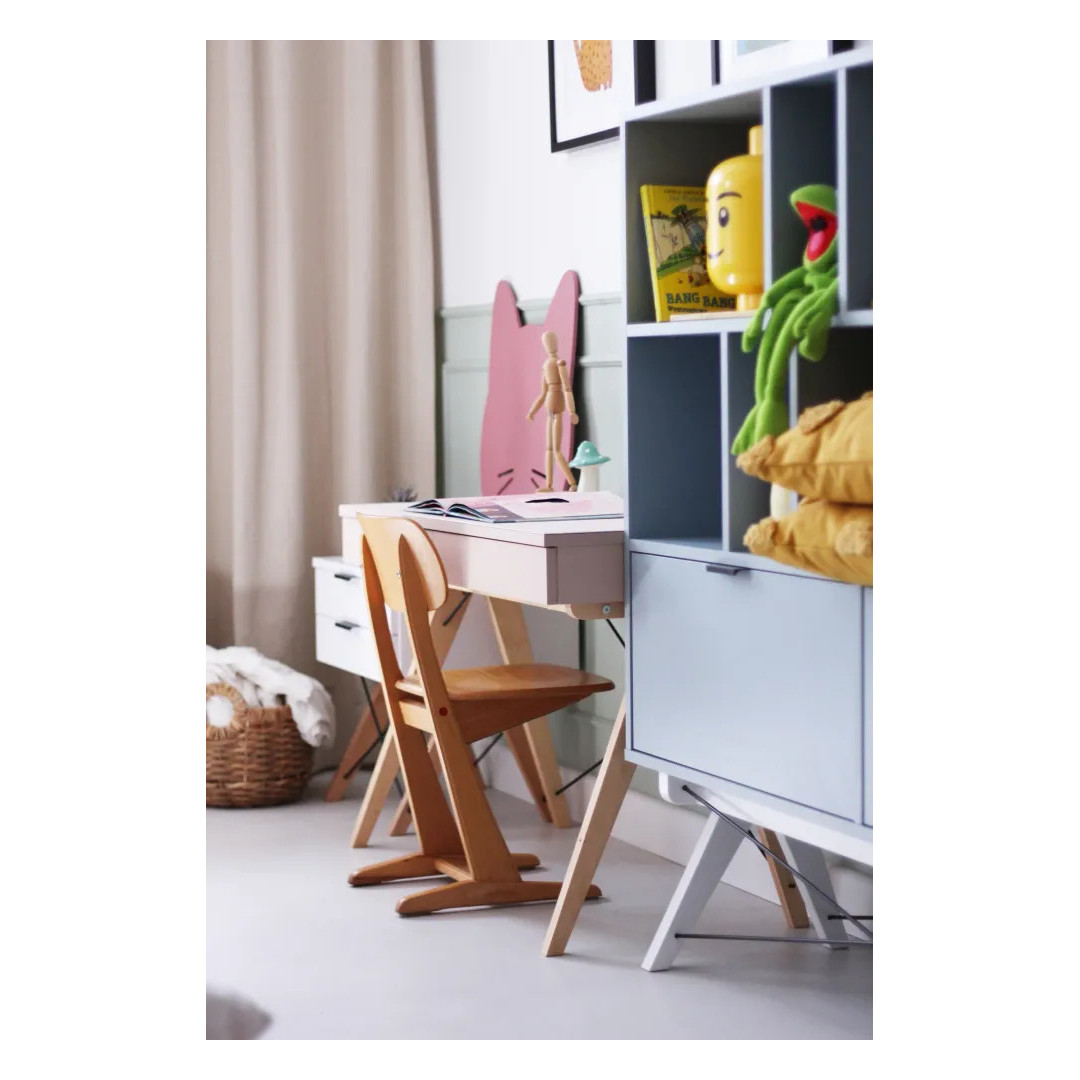Skandynawskie biurko dla dziecka Minko - MySweetRoom
