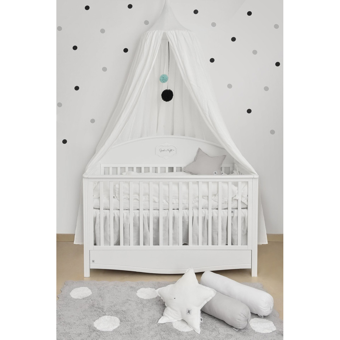 Snowy white lniany baldachim