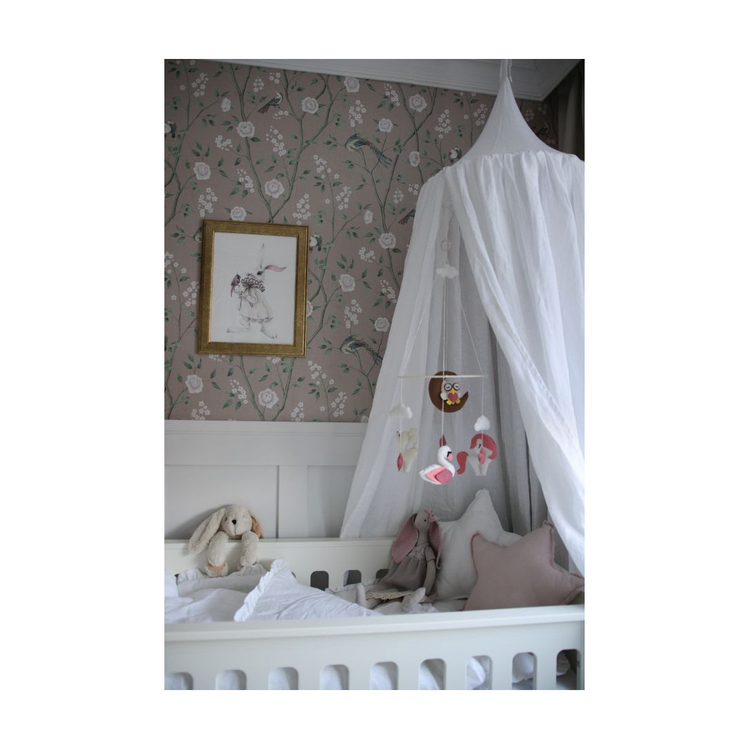 Snowy white lniany baldachim