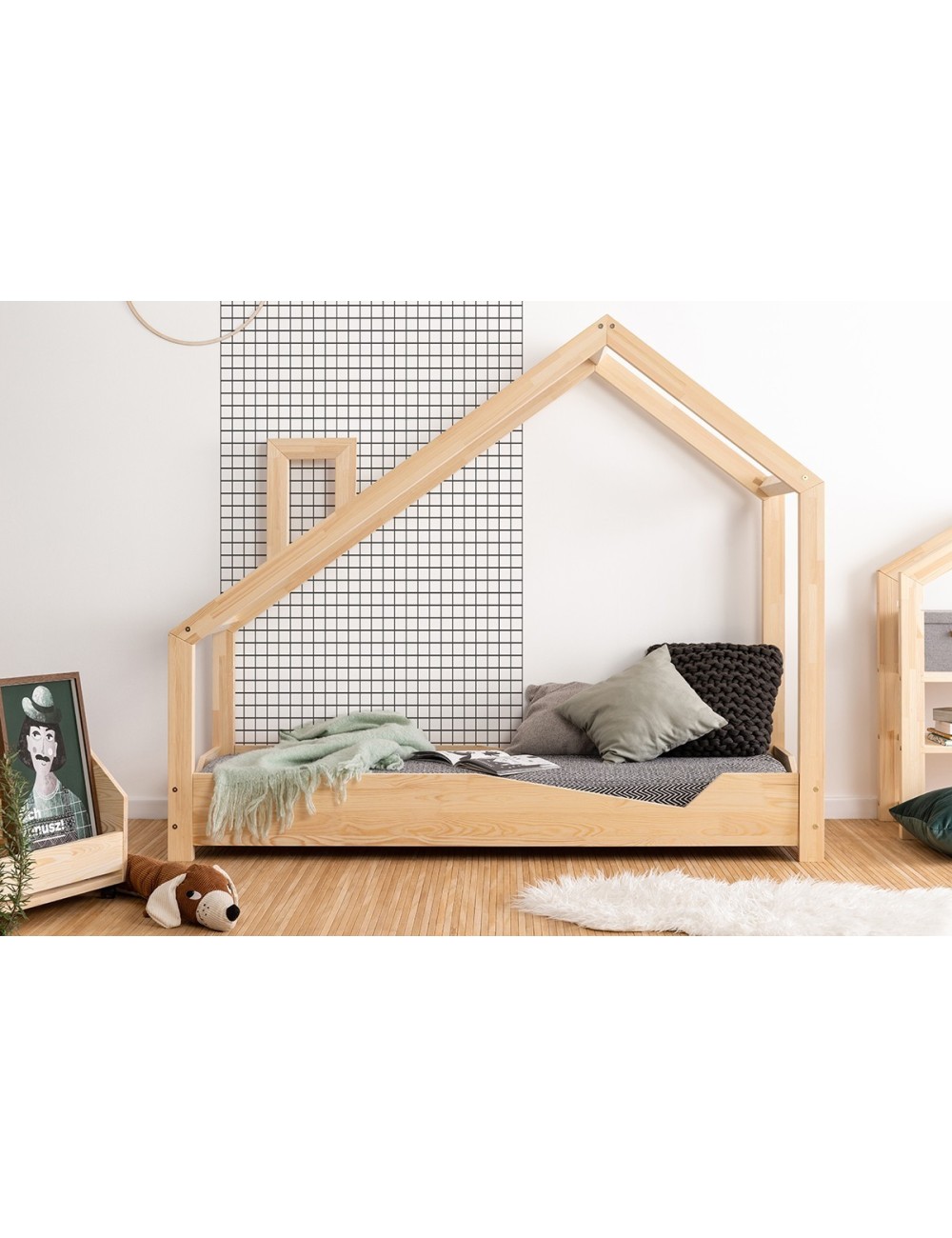 Drewniane łóżko domek Ellie 1