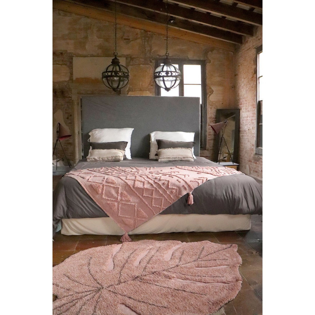 Oliwkowy Dywan w kształcie liścia Monstera Leaf Lorena Canals - MySweetRoom