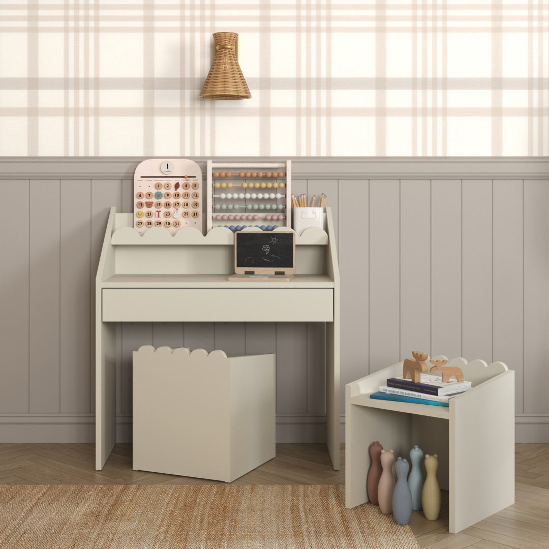 Bellamy Zestaw dziecięcy Book Nook Latte – biurko Montessori z dwoma krzesełkami
