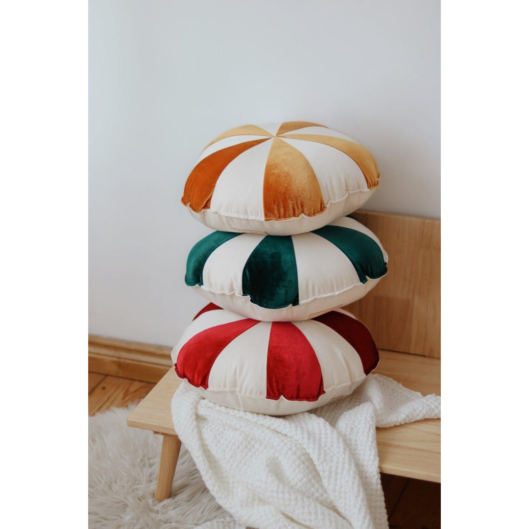 Poduszka świąteczna ozdobna "Czerwony cukierek"