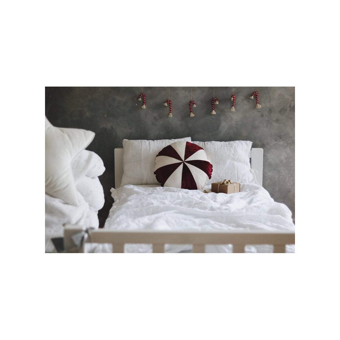 Poduszka świąteczna ozdobna "Czerwony cukierek"