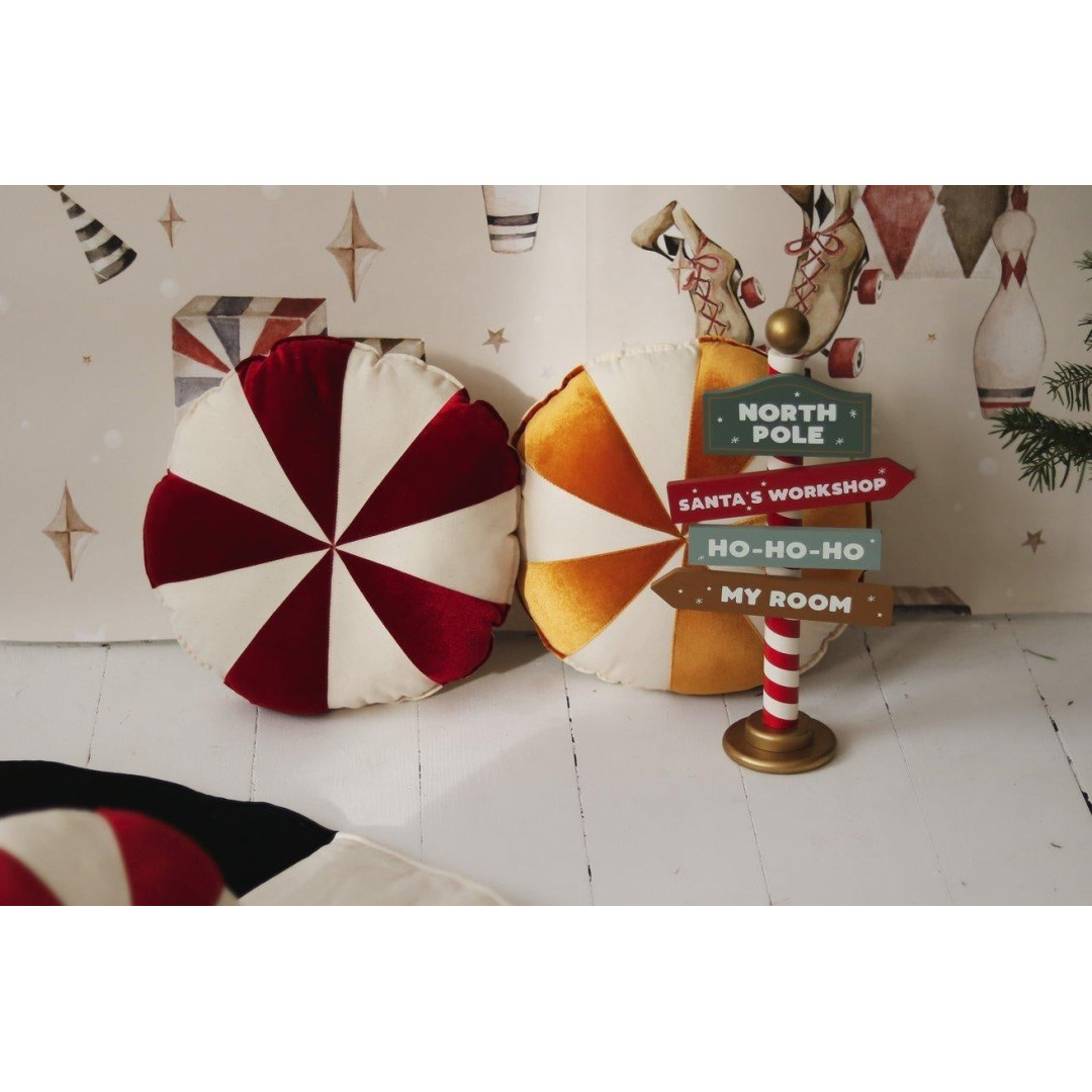 Poduszka świąteczna ozdobna "Czerwony cukierek"