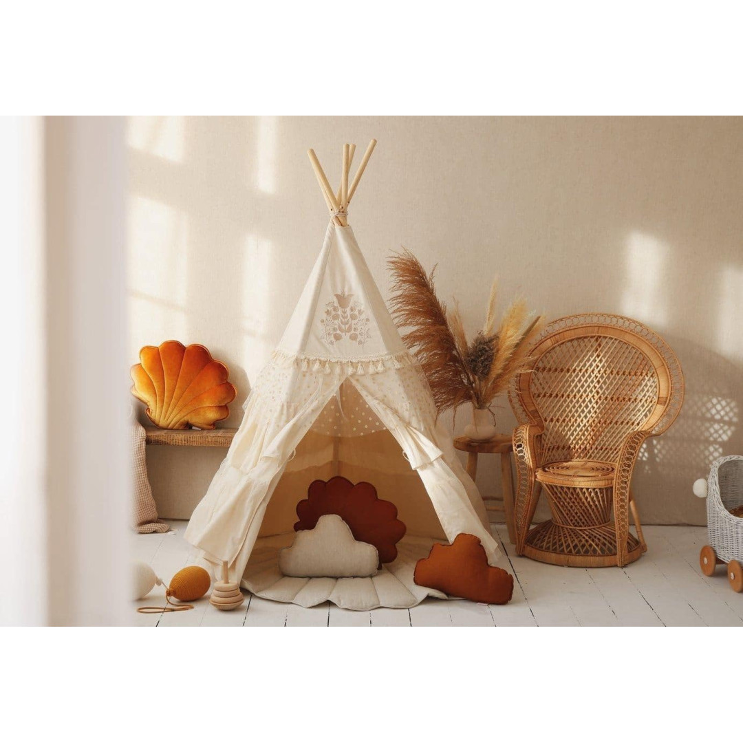 Namiot tipi dla dzieci z falbanami "Boho"