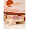 Różowa poduszka dekoracyjna soft velvet z frędzlami