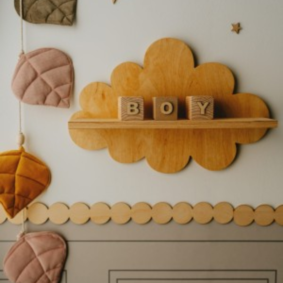 Drewniana półka chmurka do pokoju dziecka
