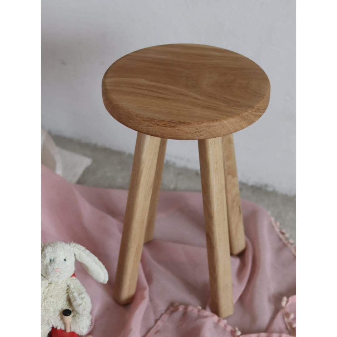 Stołek ,taborecik dębowy