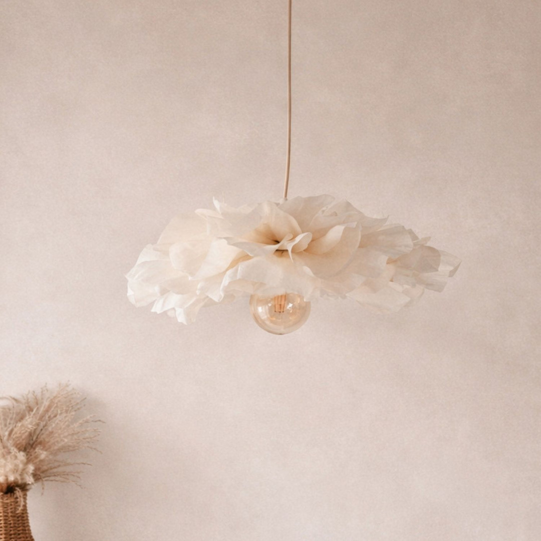Lampa sufitowa kremowy kwiat PEONIA