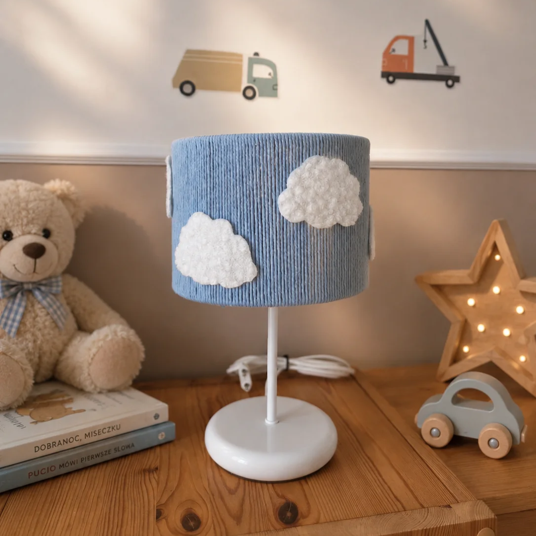 Lampka nocna dla dzieci z chmurkami – niebieska | Handmade